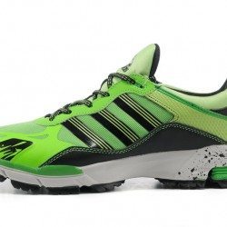 Scarpe verdi da corsa adidas