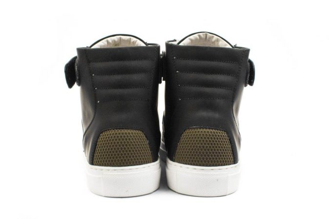 scarpe alte uomo modello sneaker